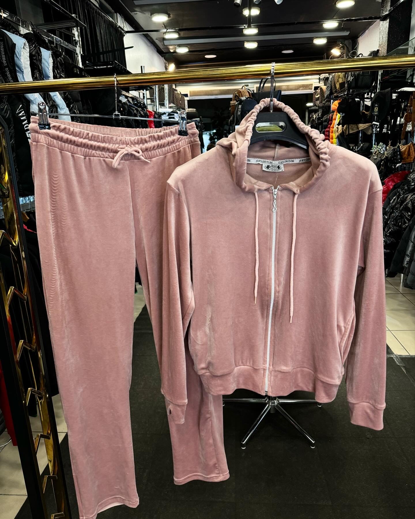 JUICY ΦΟΡΜΑ ΣΕΤ ΓΥΝΑΙΚΕΙΟ SALE