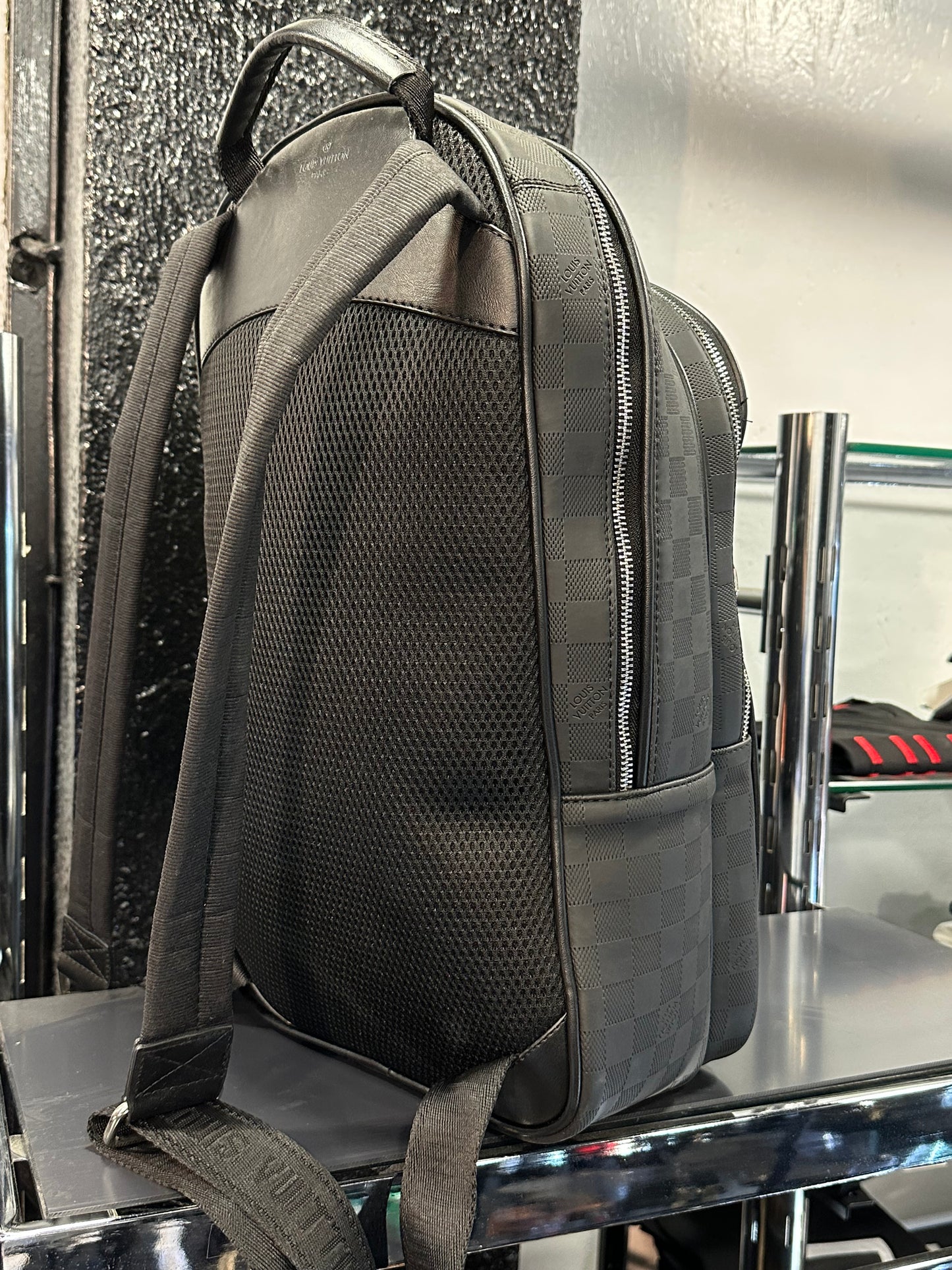 LOUIS VUITTON BACK PACK