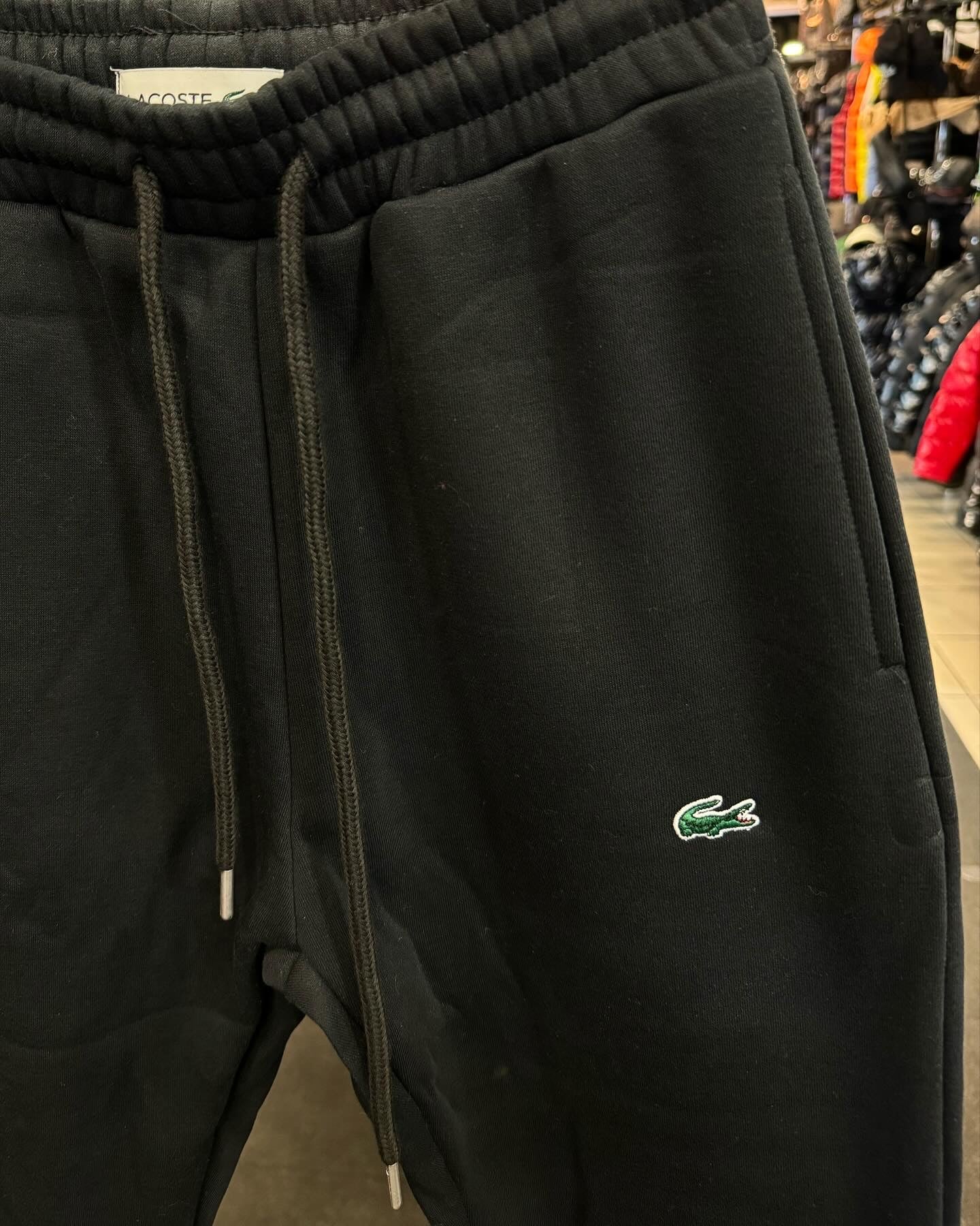 LACOSTE ΦΟΡΜΑ ΠΑΝΤΕΛΟΝΙ SALE