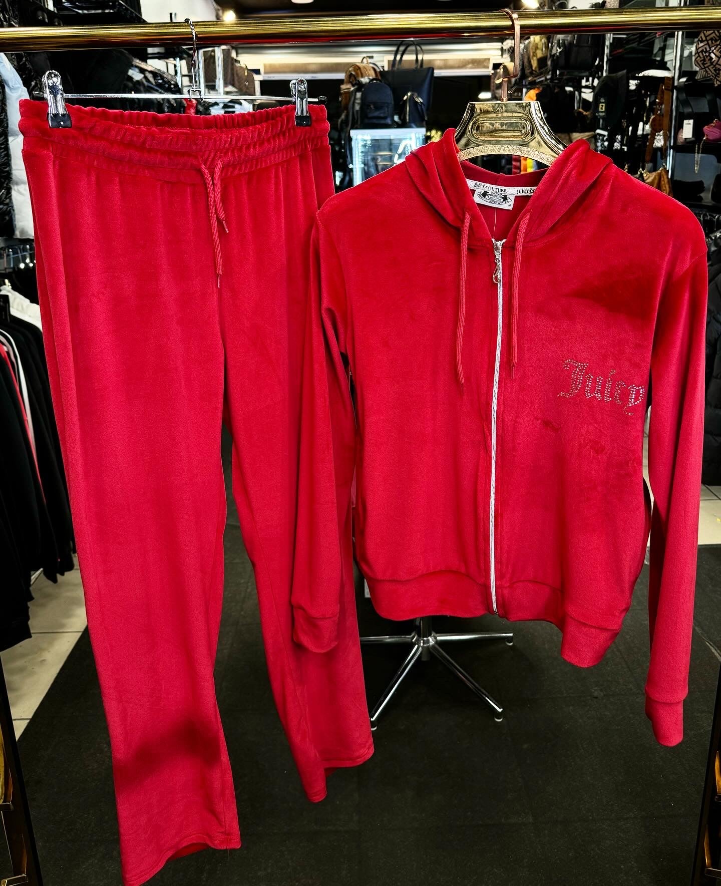 JUICY ΦΟΡΜΑ ΣΕΤ ΓΥΝΑΙΚΕΙΟ SALE