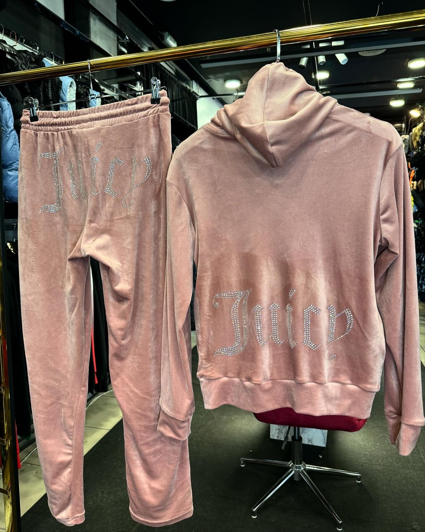 JUICY ΦΟΡΜΑ ΣΕΤ ΓΥΝΑΙΚΕΙΟ SALE